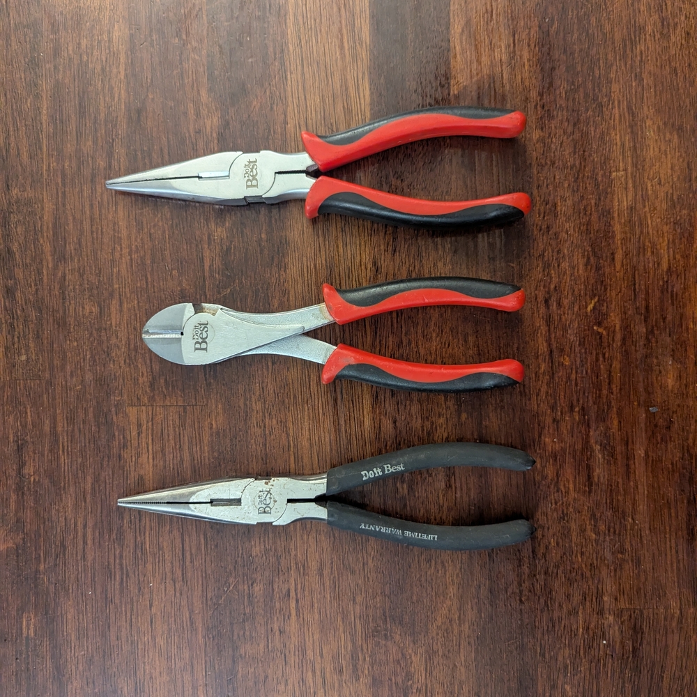 Do it Best 3-Piece Pliers Set – 2x 8″ Long Nose + 7.5″ Wire Cutter – Excellent